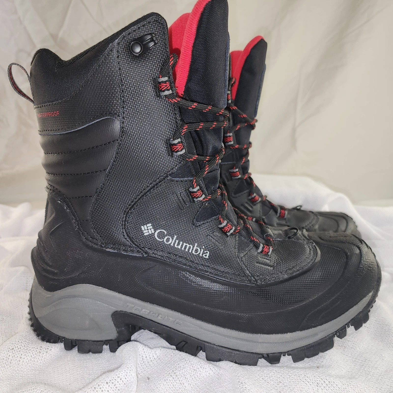 Columbia Mens Bugaboot III Water Proof Leather Snow Boots 9.5 Black Red