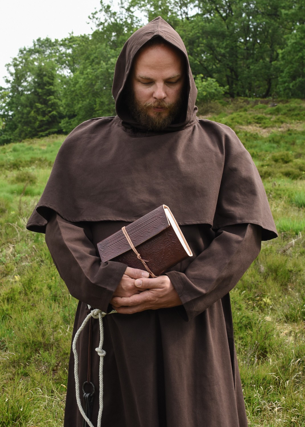 Battle-Merchant Túnica de Monje Medieval Con Capucha Cordón Marrón LARP