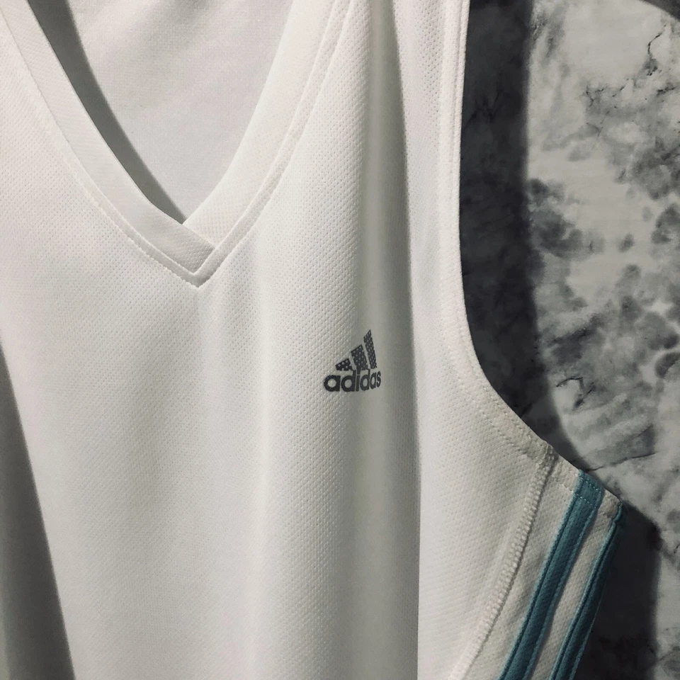 Camiseta sin mangas Adidas Climalite para mujer talla M mediana tres rayas Foto 3 de 4