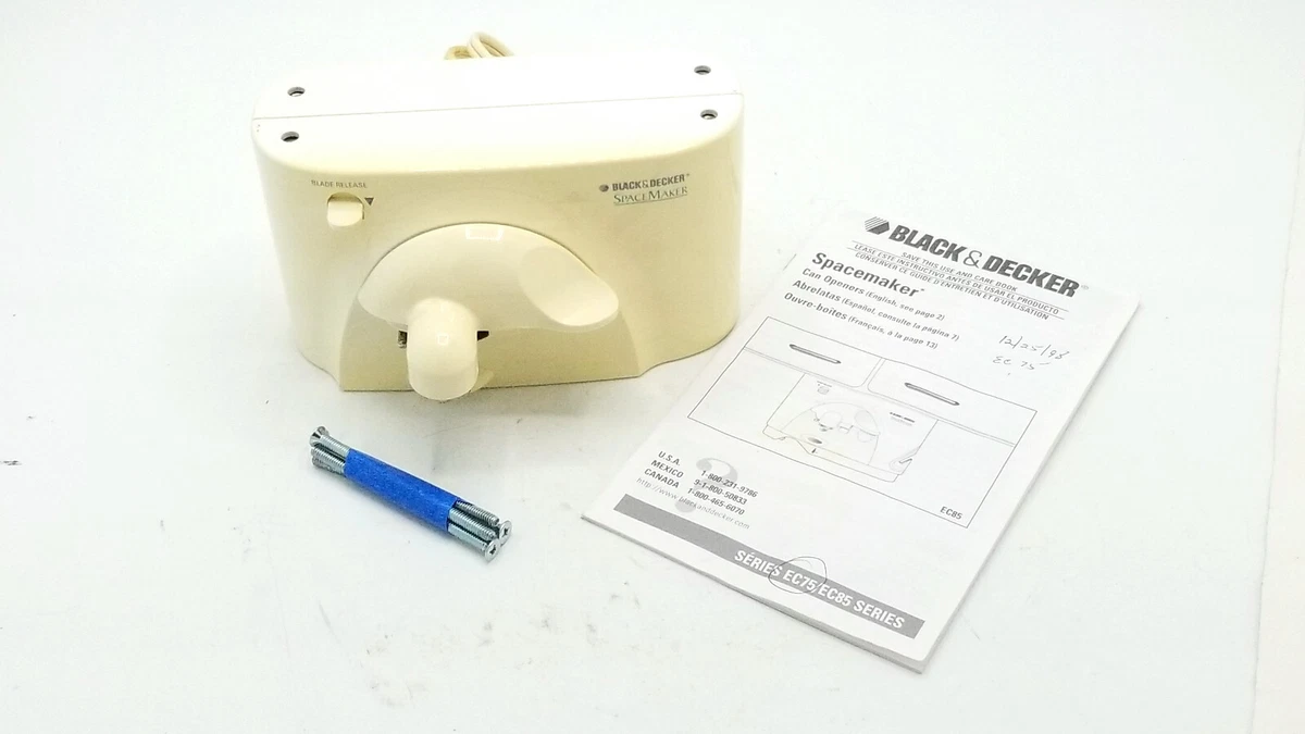 Black & decker spacemaker ec75 white can cheap opener automatic shut off new open box
