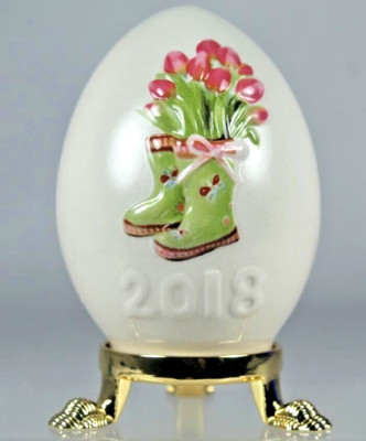 Hummel GOEBEL 2018 41st Ed. ANNUAL EASTER EGG w/ stand  G113305 LILIES Brand NEW