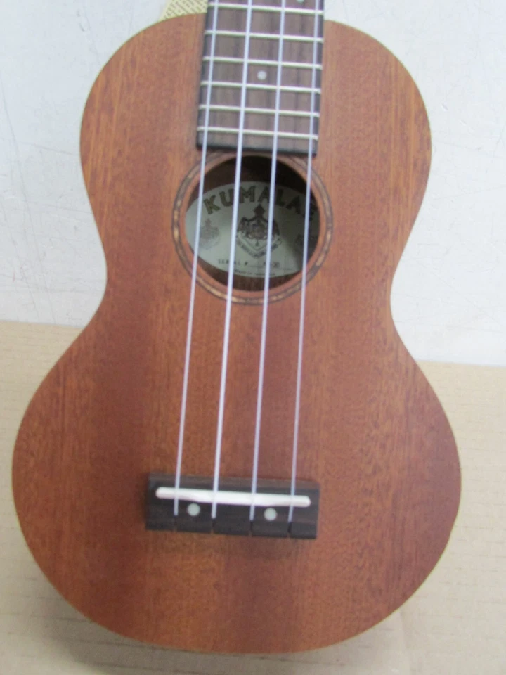 Ukelele Kumalae Ukelele KS-30 *BONITO* Foto 3 de 4