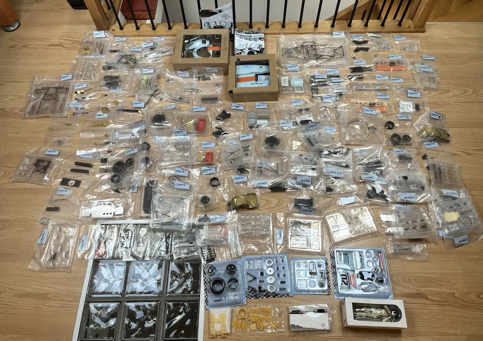 IXO 1/8 Porsche 917K Gulf  LeMans Full Kit 1-100 Più Extra (no Pocher) - Immagine 2 di 4