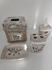 Kurrajong Farmhouse Bathroom Accessories Set
