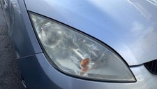 Feu avant (phare) Mitsubishi COLT