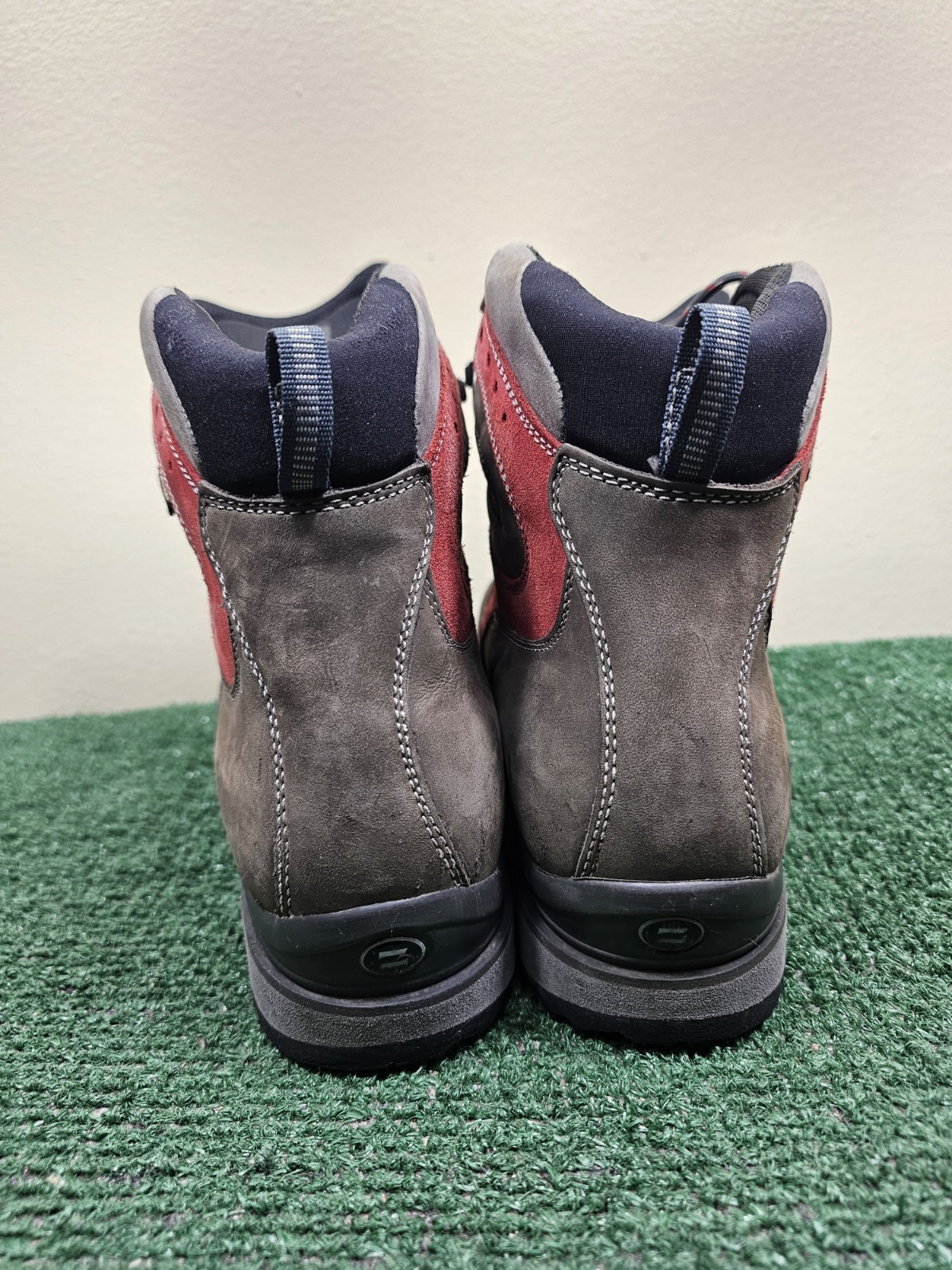 Zamberlan 760 Steep GT Men's Hiking Boots Size 44