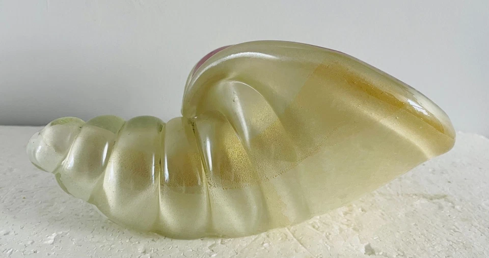 Large Vintage Murano Alfredo Barbini Gold Foiled Glass Shell 22cms (8 5/8") Long - image 2 of 4