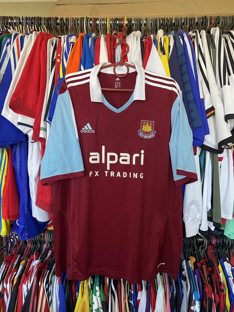 Preços baixos em Adidas West Ham United International Club Camisas
