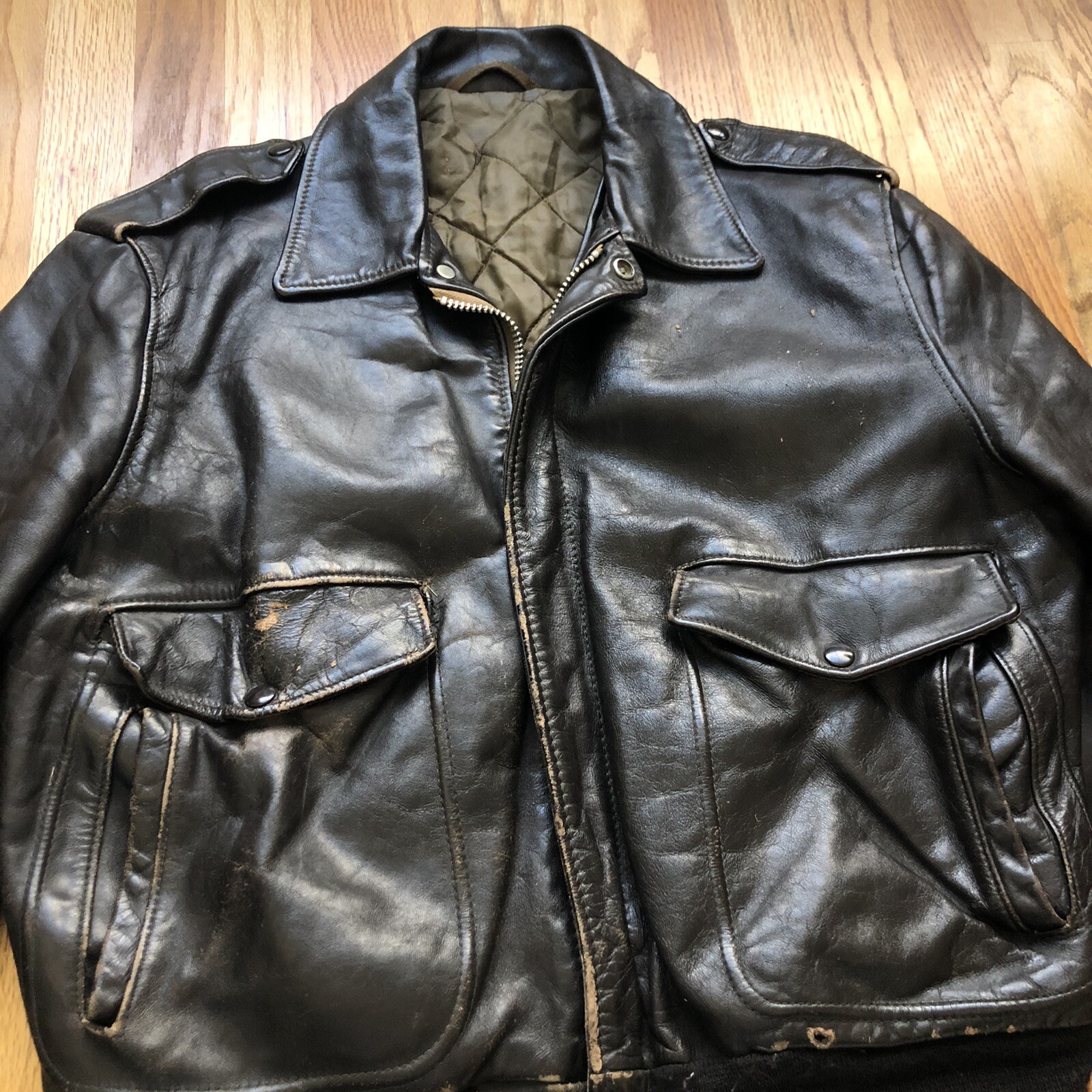 Men's Vintage Military A2 Leather Pilots Flight Bomber Motorcycle Jacket Sz 44 image 2