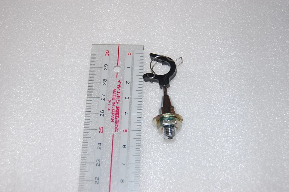 Reposabrazos originales Yamaha para YP-700 peso 19 g de Japón Foto 2 de 4