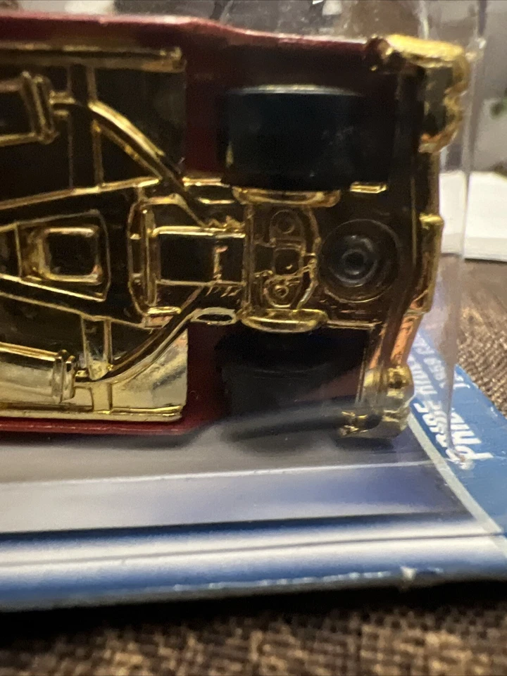 BRAND NEW Hot Wheels 2002 Pride Rides 1959 Cadillac #140 FACTORY SEALED - Image 3 of 4