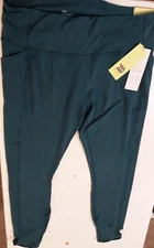 NEW All In Motion Women's XXL Blue Simplicity High Rise 7/8 Leggings