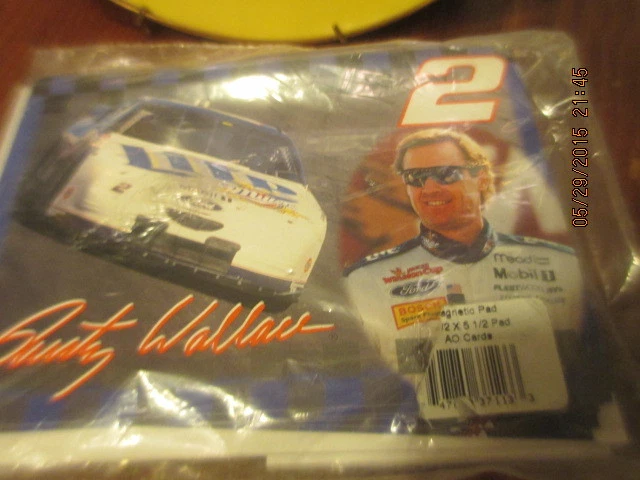 EDICIÓN LIMITADA Rusty Wallace NASCAR 8" placa de coleccionista y almohadillas magnéticas Foto 3 de 4