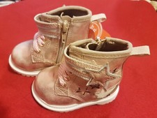 NWT Baby Girl Pink Metallic Combat Boots with Stars 3-6 mo Wonder Nation Sz 3