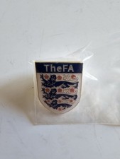 Iconic England-Three Lions-the FA-Acrylic Enamel Crest Pin Badge-UEFA-FIFA
