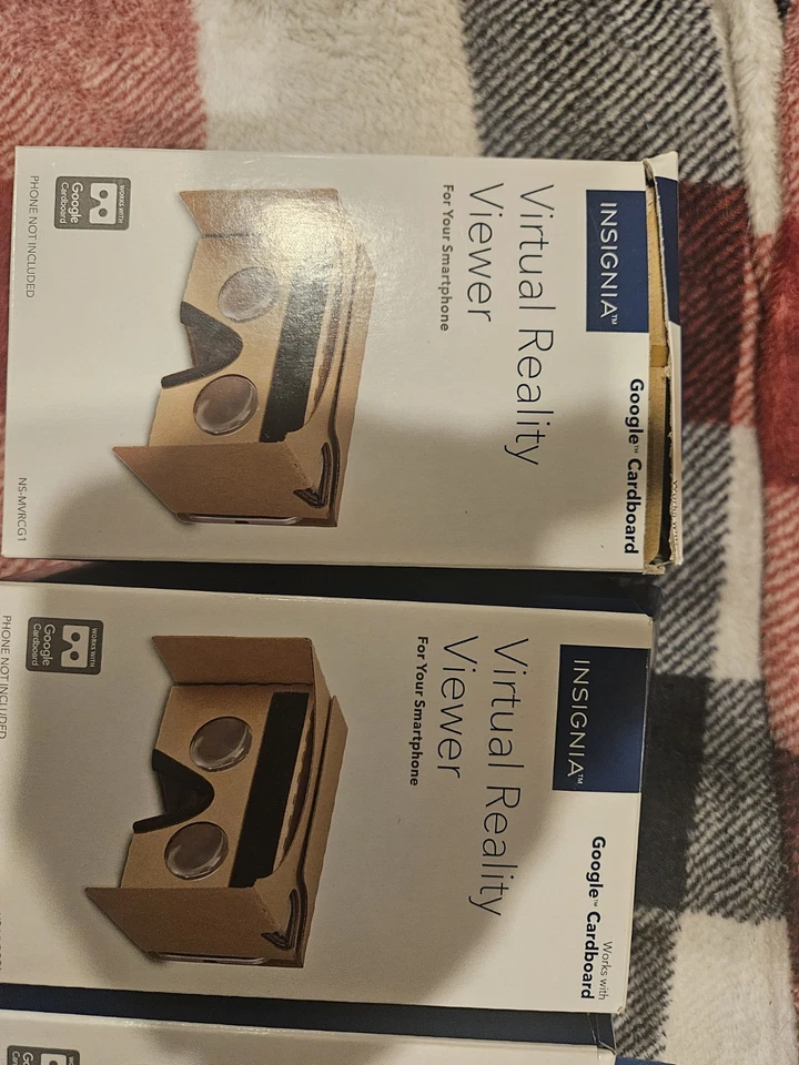 Lote de Visor Smartphone Realidad Virtual Insignia, funciona con Google Cardboard Foto 2 de 4