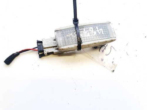 3b0947113 Innenraumleuchte Leseleuchte  Volkswagen Passat DE1833533-66