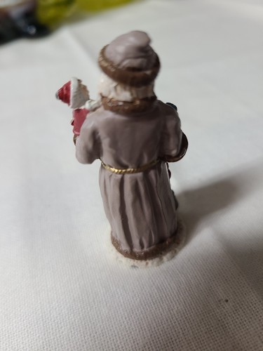 Piccola statuetta vintage in ghisa vecchio mondo dipinta a mano, 2,5 pollici Alto - Foto 3 di 5