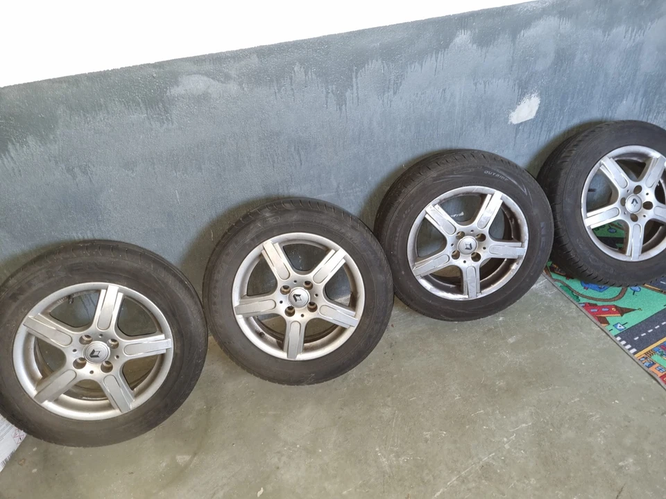 sommerreifen mit alufelgen Renault 185/65R15 - Bild 2 von 4