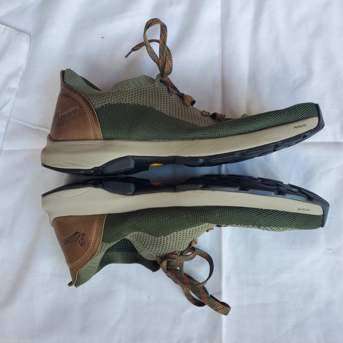 Danner Low Vibram Caprine Outsole Hiking Sneaker Men display picture 1