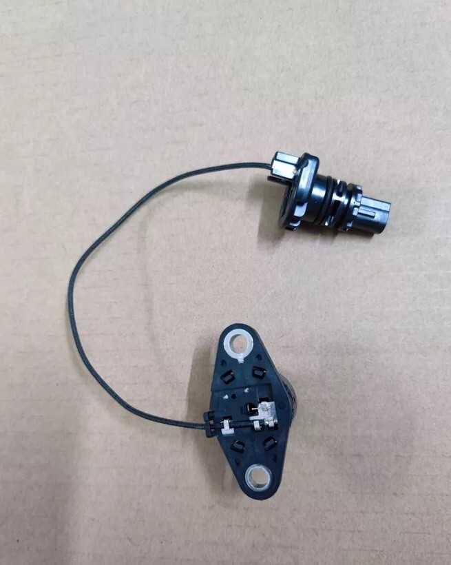 New Engine Oil Level Sensor 89491-50082/89491-50081 for Toyota