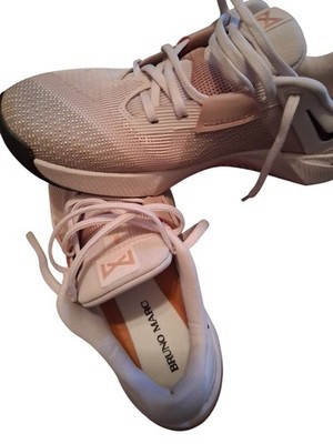 Bruno Marc Men's Beige/White Lace-Up Low Top Athletic Sneakers Solid Pattern