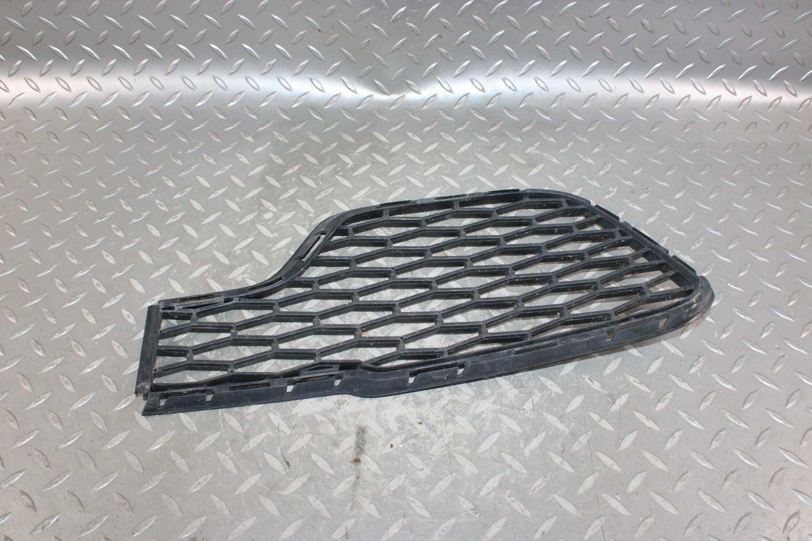 14-17 Ghibli Front Bumper Passenger RF RH Side Lower Grill Grille OEM Factory OE