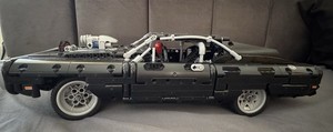 LEGO Technic 42111 Dom's Dodge Charger