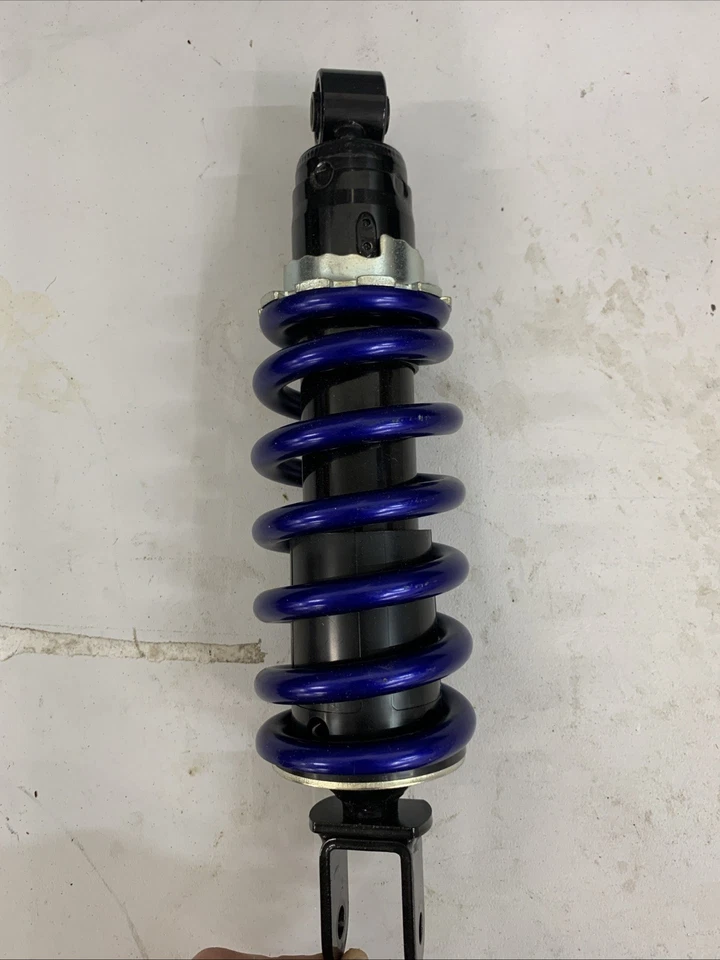 AMORTIGUADOR TRASERO 15-21 YAMAHA FZ-07 FZ07 MT-07 MT07 Suspensión Bueno Como Nuevo Foto 2 de 4