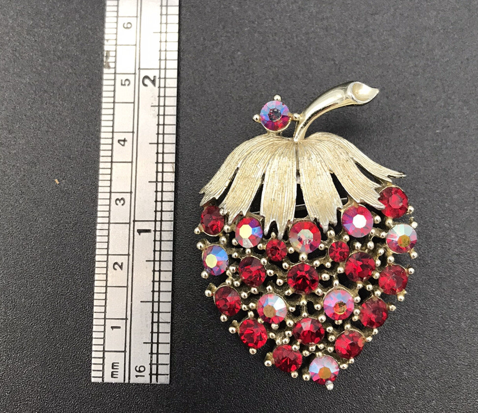 Signed LISNER Vintage Ruby Red AB Rhinestone Gold… - image 2