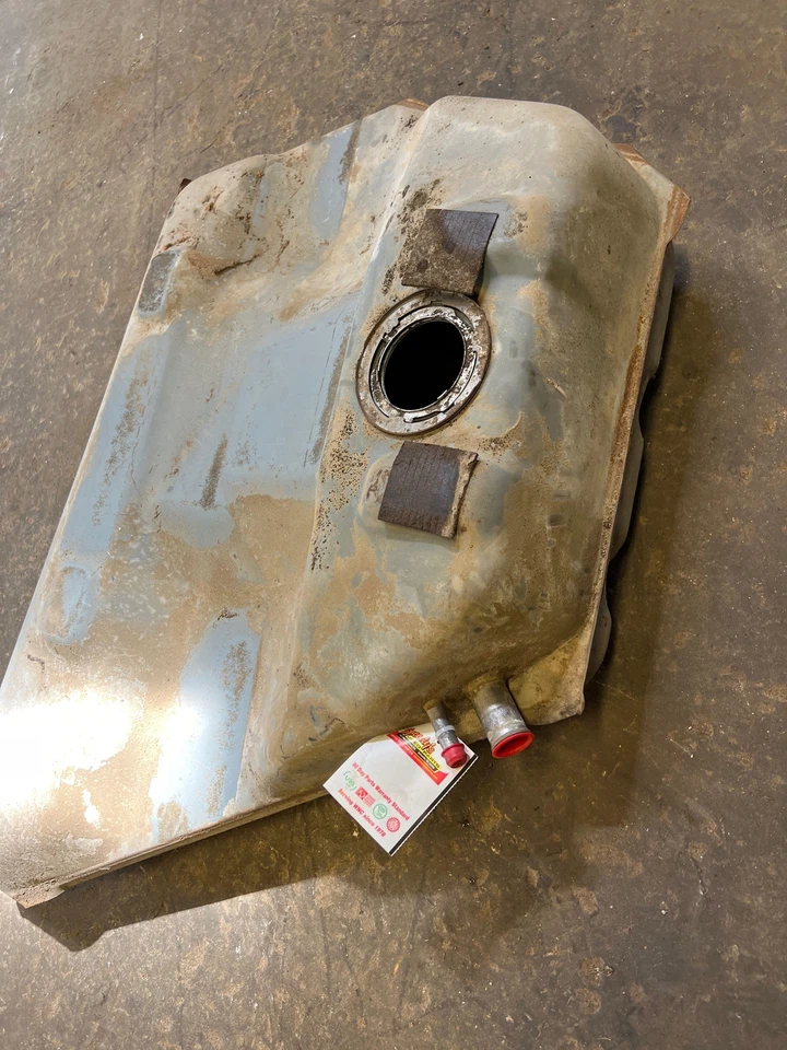 Conjunto de tanque de combustível GM Cutlass Ciera Century P6000 Celebrity OEM 22515512 - Imagem 2 de 3