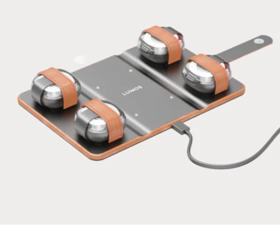 Комплект перезаряжаемых велосипедных фонарей с зарядным ковриком | Передний задний поворотник многоцветный - Изображение 3 из 4