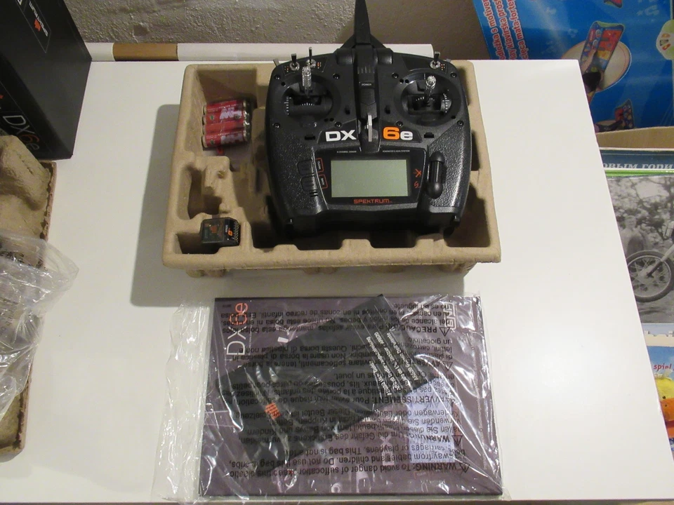 2,4 GHz Fernsteuerung Typ DX6e von Spektrum - Bild 4 von 4