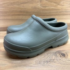 UGG Tasman Waterproof Clogs Womens 9 Dark Olive Green Minimalist Casual Travel