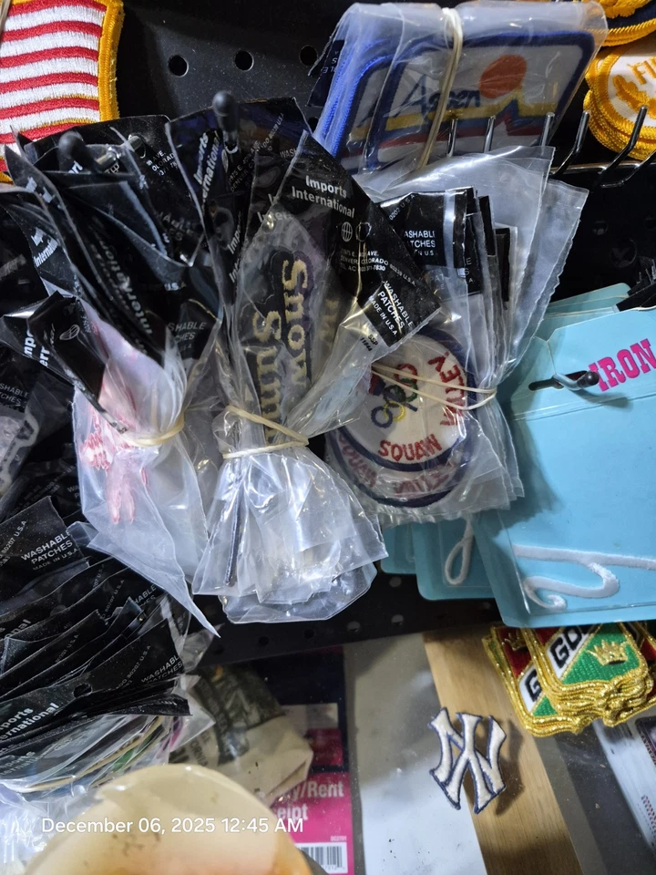 Lote de adesivos de grande variedade - Imagem 3 de 4