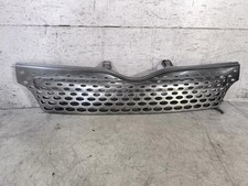Calandre Toyota VERSO