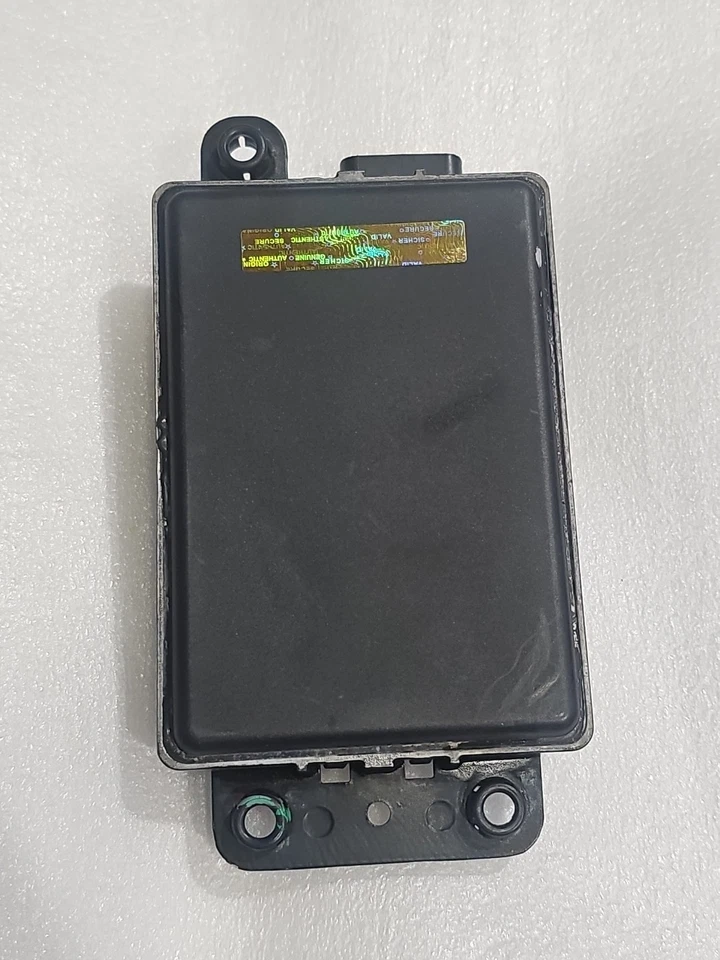 15-20 Yukon  Front Adaptive Cruise Control Radar Sensor Module Unit - Image 2 of 4