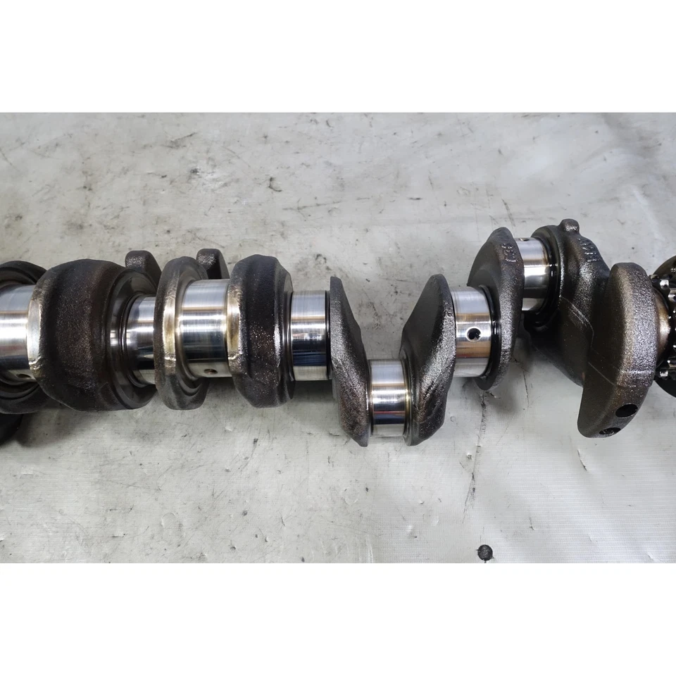 2014-2018 BMW F10 535d F15 X5 35d N57 Diesel Engine Crankshaft OEM - Image 4 of 4