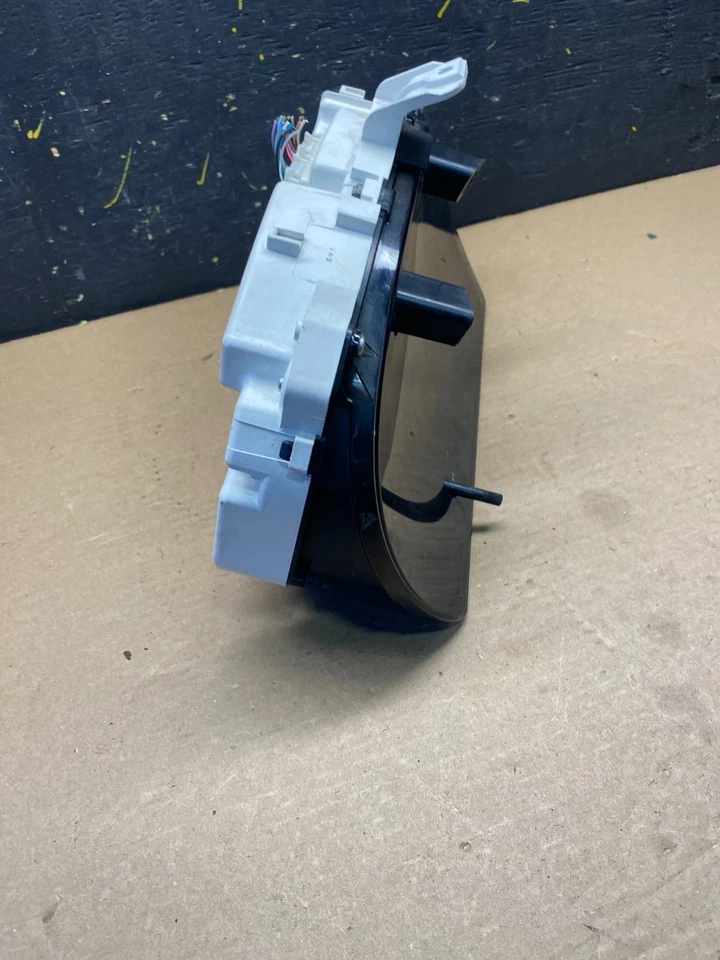 2006 to 2007 Toyota Highlander Speedometer Insrument Gauge Cluster s6360 DG - Image 3 of 4