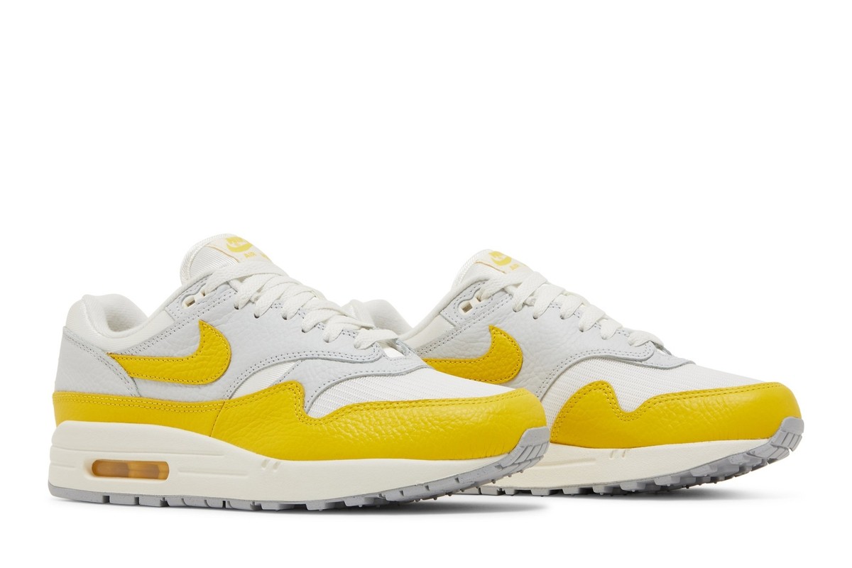 シューズ NIKE AIR MAX 1 PREMIUM 24cm Nike Air Max 1 Premium Men's Shoes. Nike.com