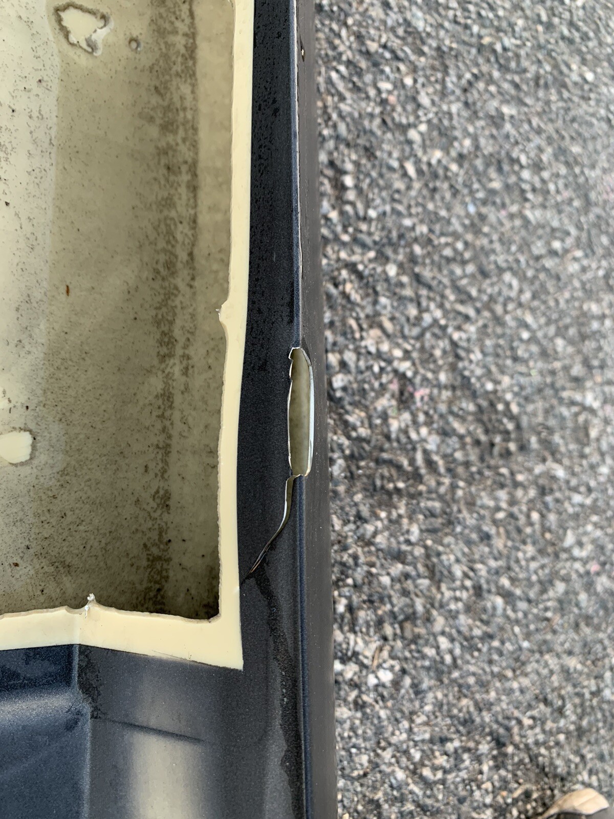 2019 Aston Martin Vantage  RH  Rocker Molding KY63-10608-A