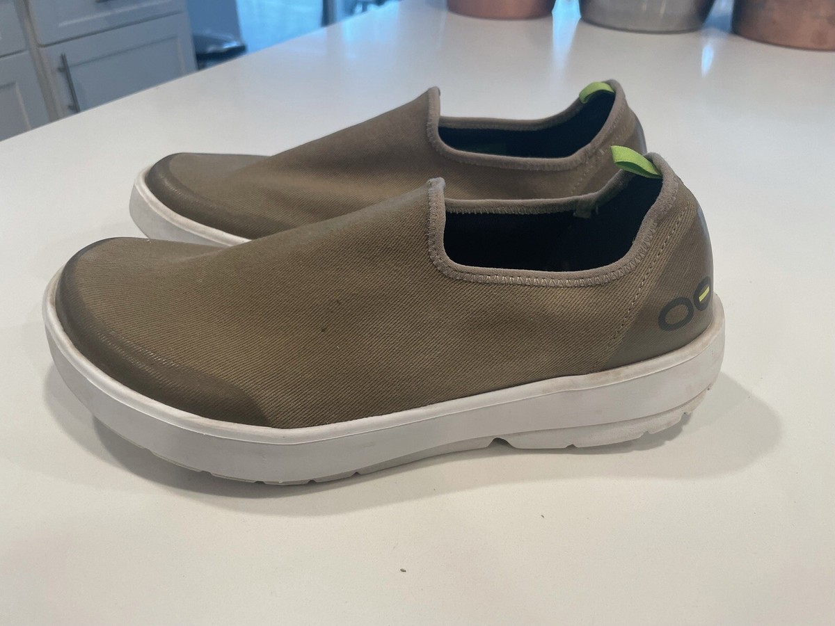 Oofos Oomg Eezee Low Top Taupe Canvas Slip On Recovery Shoes  display picture 1