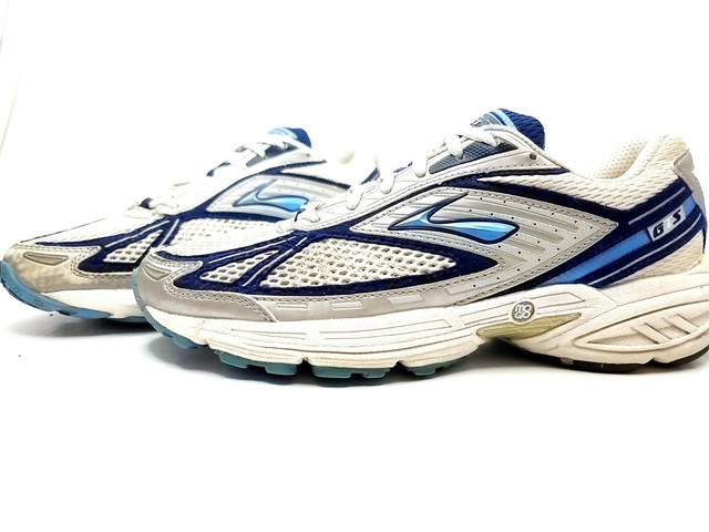 leather sneakers women