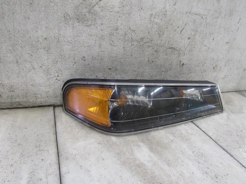 04 05 06 07 08 09 10 11 12 GMC CANYON Right Fog Light - Picture 3 of 6