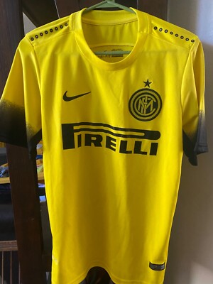 Mauro Icardi jersey Nike sz Small Pirelli