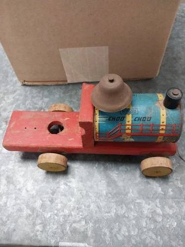 Vintage Donald Duck Disney Fisher Price Wooden Toy No. 450 Choo Choo