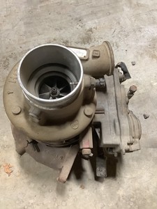 2011 Cummins ISX Turbo Holset HE400VG Turbocharger 3773568 Isx15