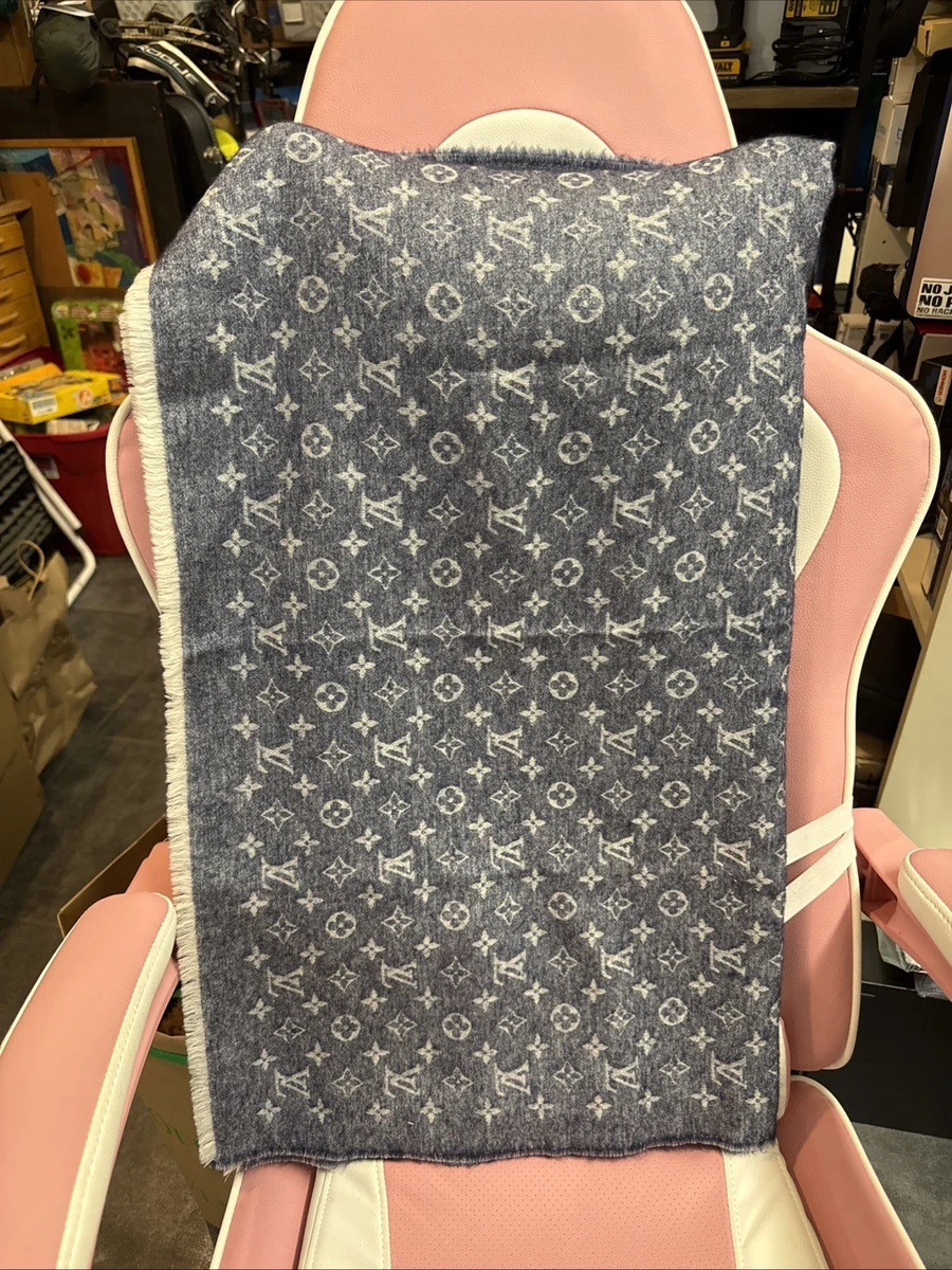 25+ Louis Vuitton Cotton Scarves & Wraps for Women for sale
