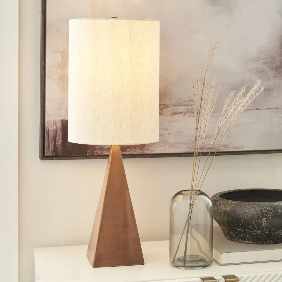 Lámpara de mesa triángulo madera acabado cobre 21" para dormitorio, salón, comedor... Foto 3 de 4