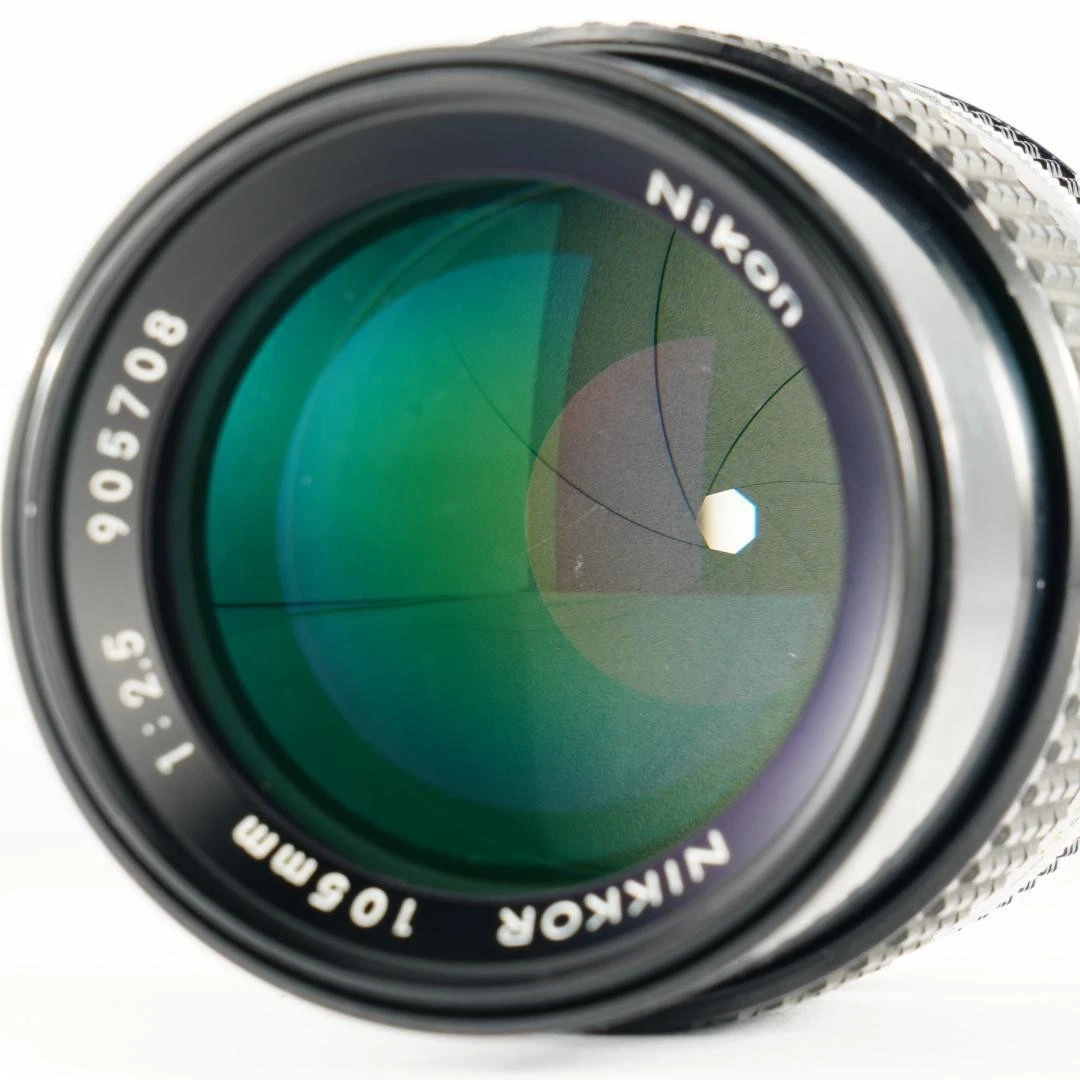 NIKKOR 105mm f/2.5 AIレンズ Nikon Nikkor 105mm f/2.5 - 678 VINTAGE CAMERAS